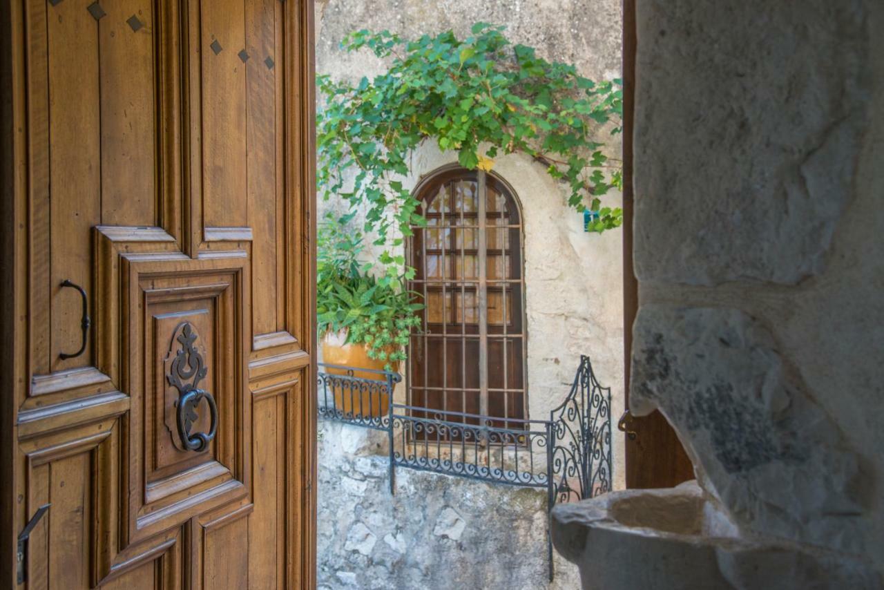 La Pourtoune Saint-Paul-de-Vence Bagian luar foto